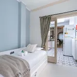 Casiola - Spacious With Terrace, Pets Are Welcome Apartmán