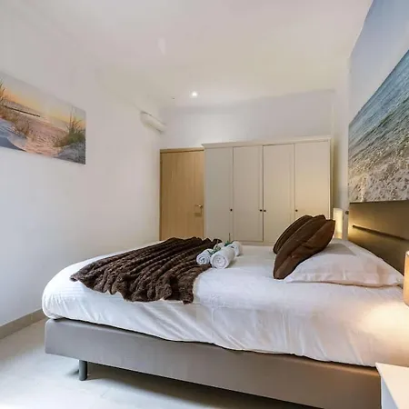 Casiola - Spacious With Terrace Apartamento *