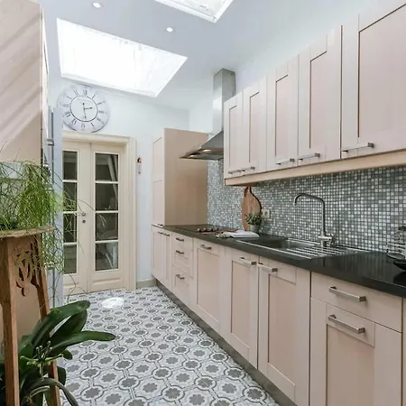 Appartement Casiola - Spacious With Terrace *