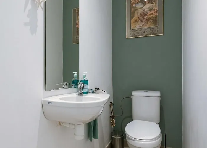 Appartement Casiola - Spacious With Terrace, Pets Are Welcome Ostende