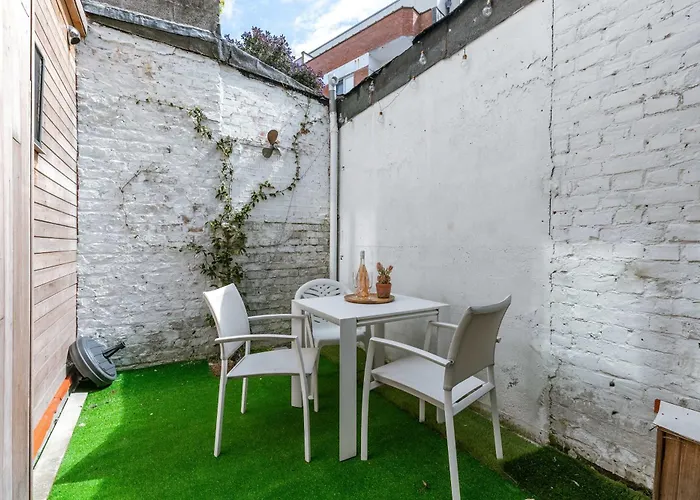 Casiola - Spacious With Terrace, Pets Are Welcome Appartement *
